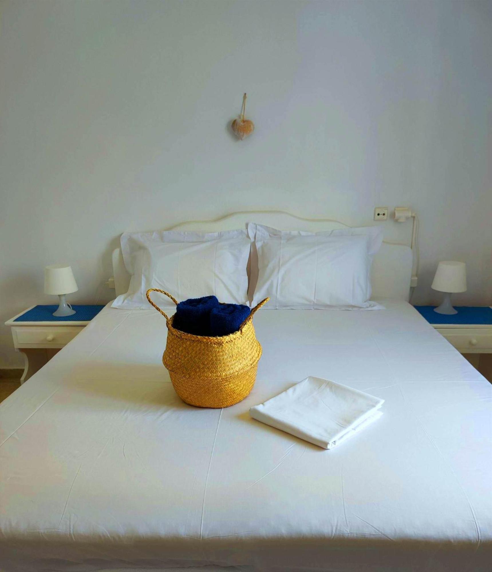 Georgia Rooms Milos Pláka Mílu Kültér fotó